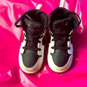Toddler Jordan Sneakers